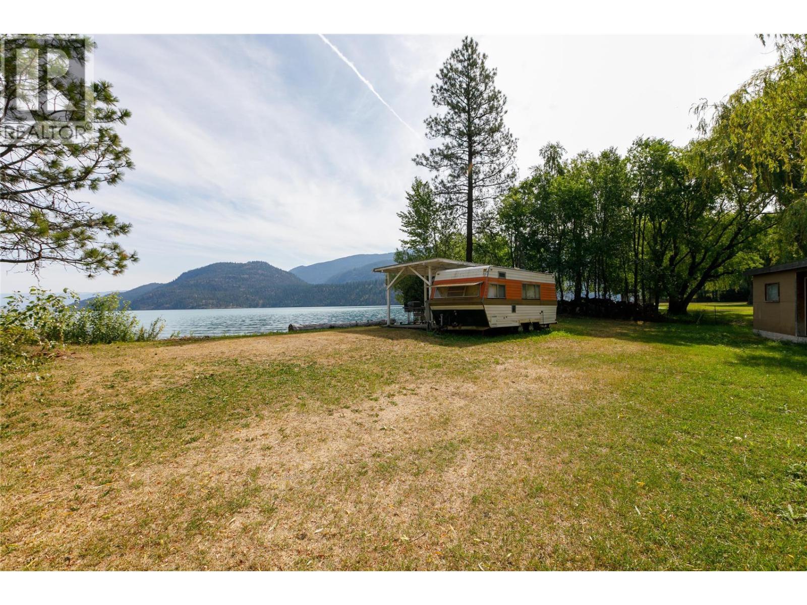 16821 Owl'S Nest Road, Oyama, BC - Outdoor With Body Of Water