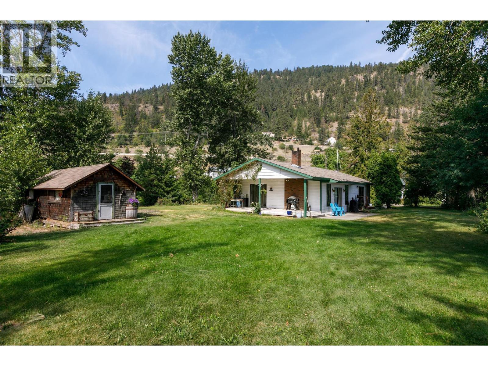 16821 Owl'S Nest Road, Oyama, BC - Outdoor