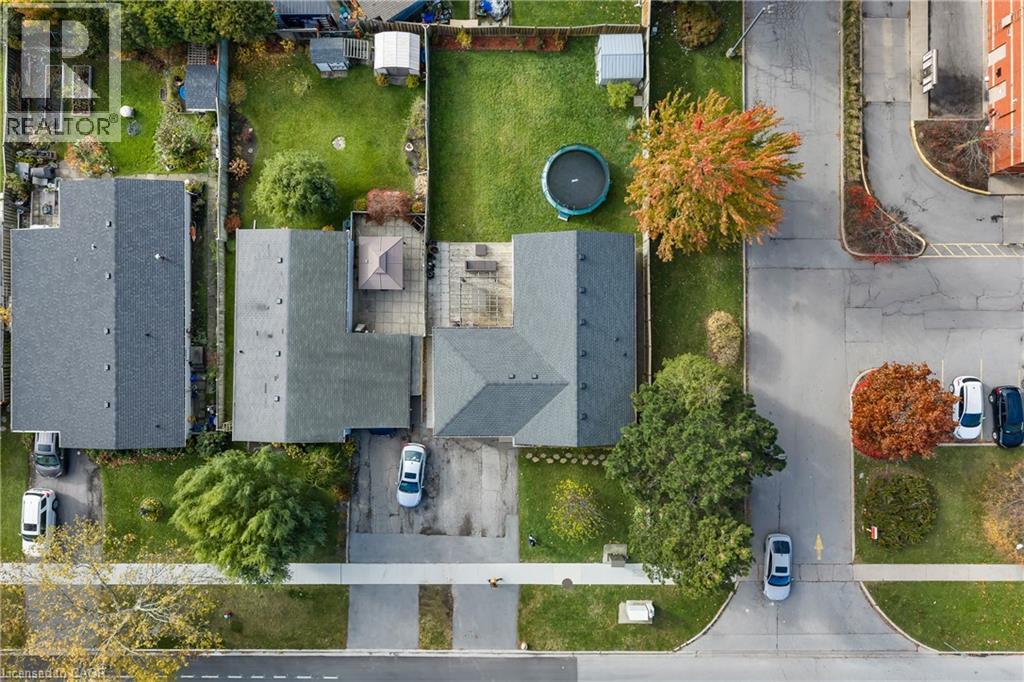 7321 Dorchester Road, Niagara Falls, ON - Outdoor With View