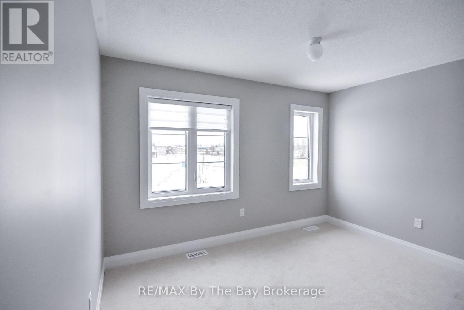 30 Misty Ridge Road, Wasaga Beach, ON - Indoor Photo Showing Other Room