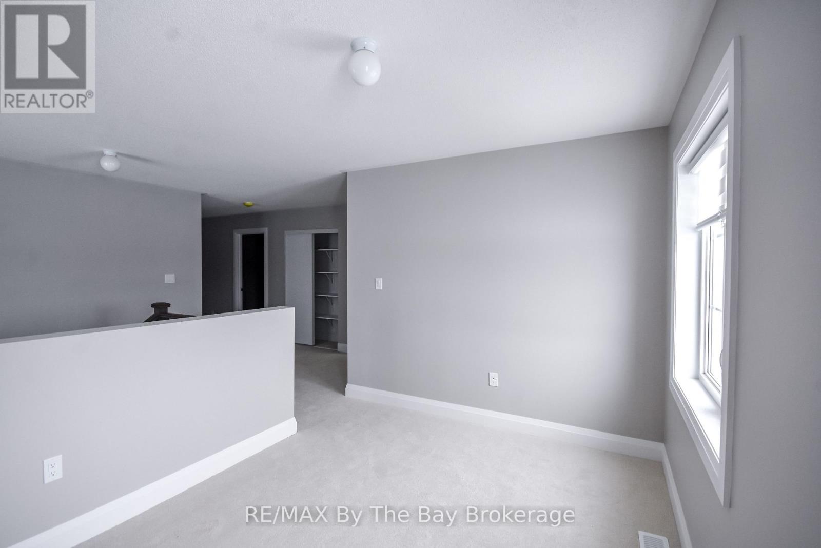 30 Misty Ridge Road, Wasaga Beach, ON - Indoor Photo Showing Other Room