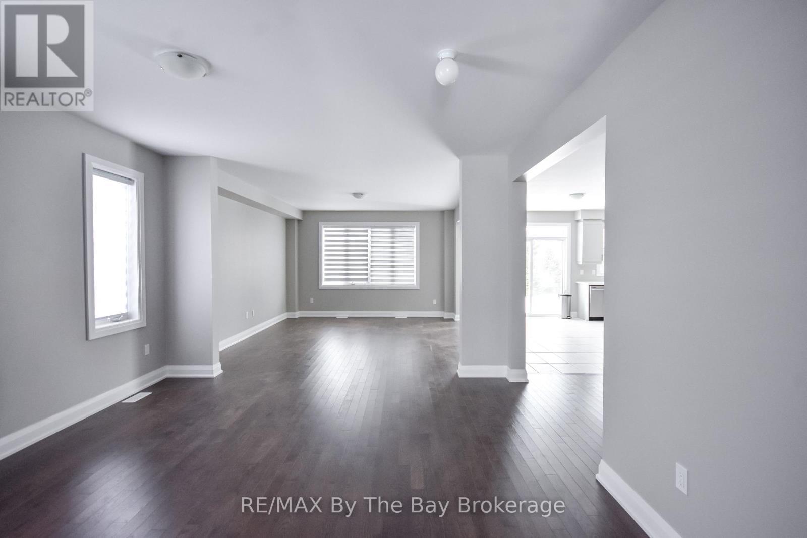 30 Misty Ridge Road, Wasaga Beach, ON - Indoor Photo Showing Other Room