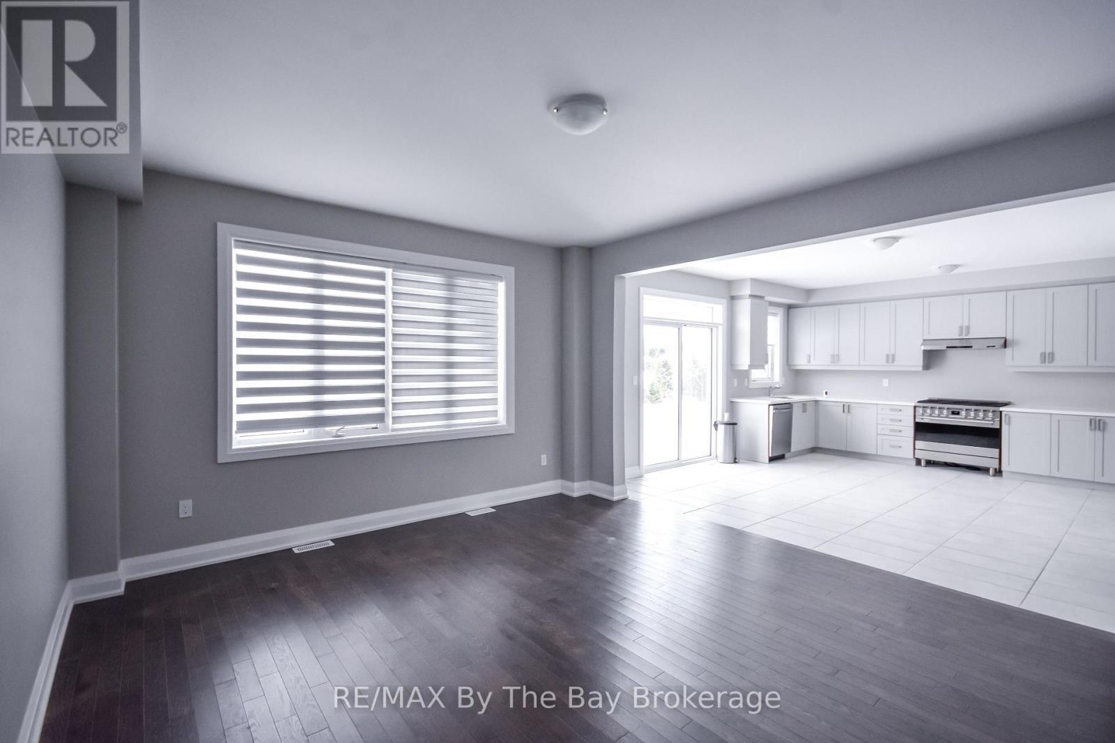 30 Misty Ridge Road, Wasaga Beach, ON - Indoor