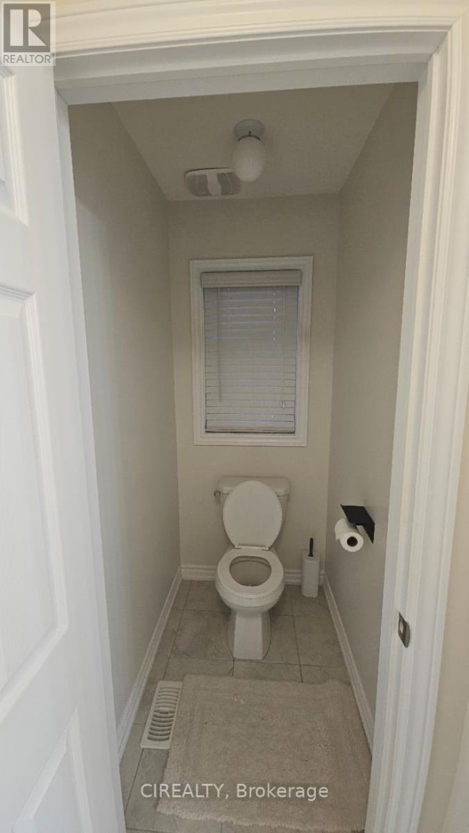 268 Bonnieglen Farm Boulevard, Caledon, ON - Indoor Photo Showing Bathroom