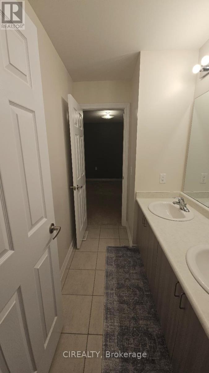 268 Bonnieglen Farm Boulevard, Caledon, ON - Indoor Photo Showing Bathroom