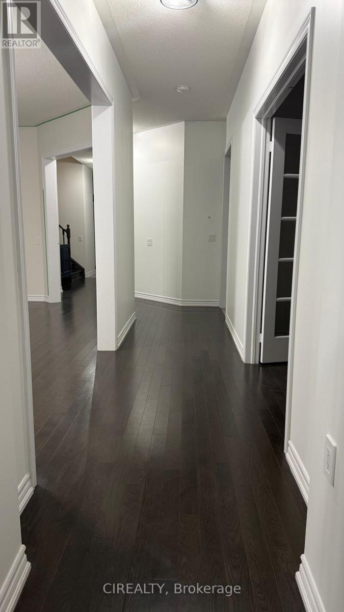 268 Bonnieglen Farm Boulevard, Caledon, ON - Indoor Photo Showing Other Room