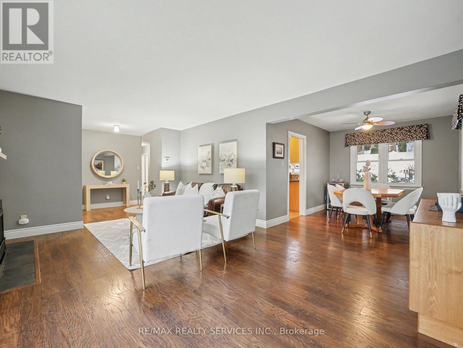 145 Glenforest Road, Cambridge, ON - Indoor