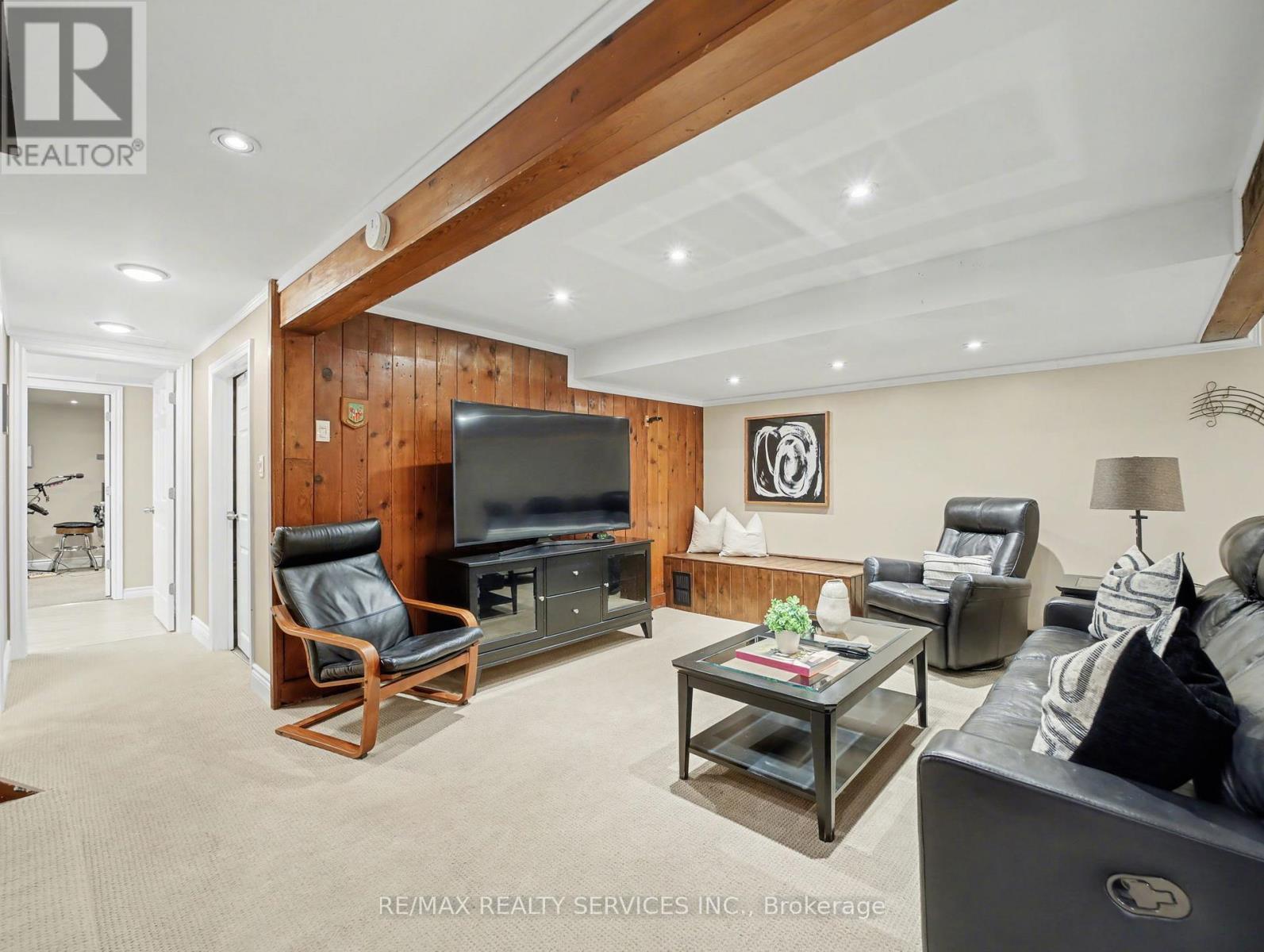 145 Glenforest Road, Cambridge, ON - Indoor