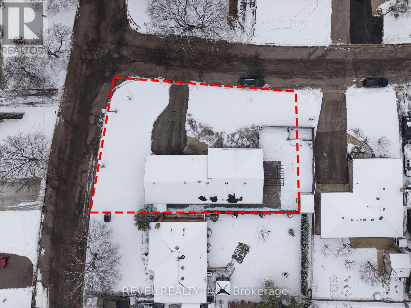 2 Grenada Drive, Norfolk, ON - Outdoor With View