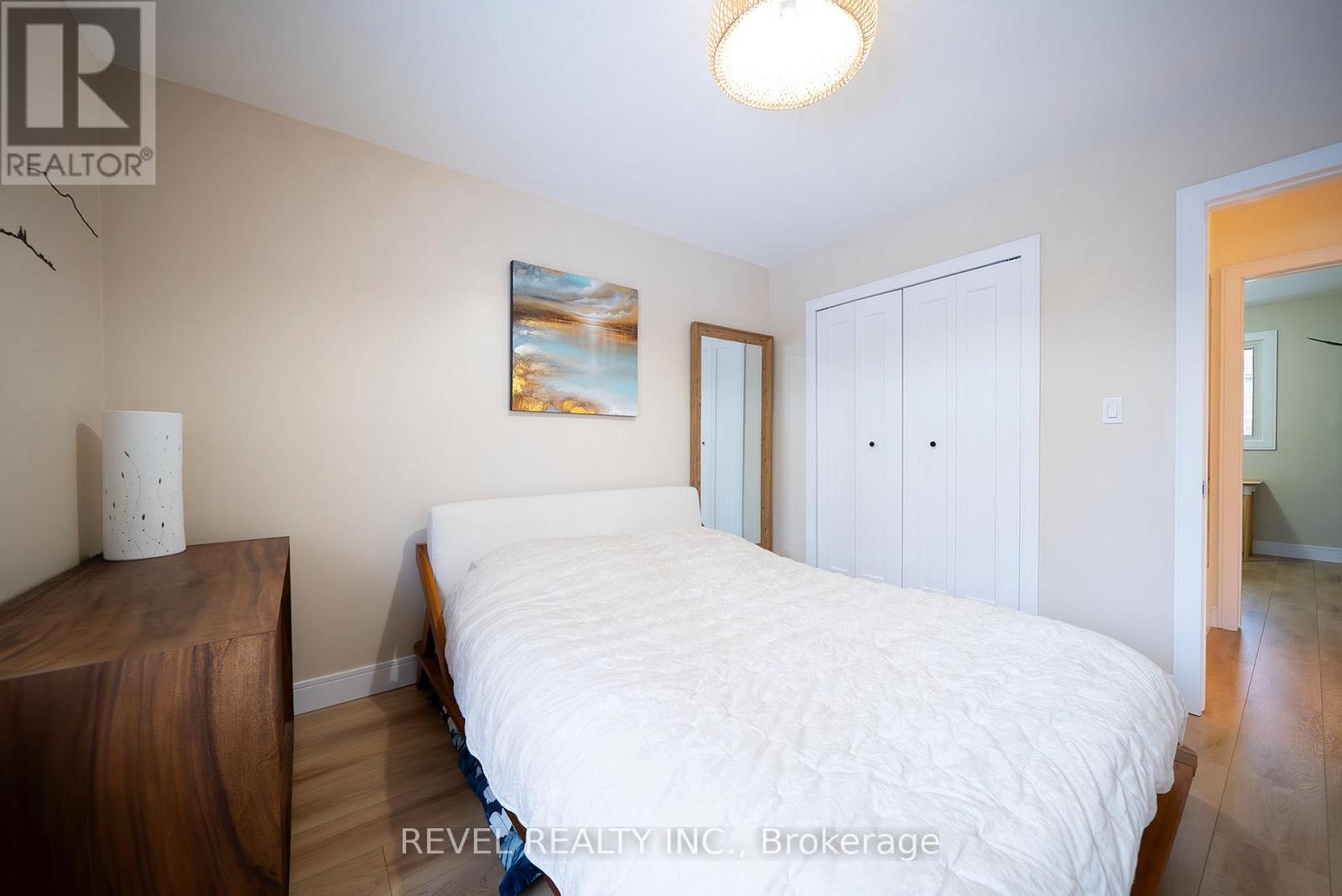 2 Grenada Drive, Norfolk, ON - Indoor Photo Showing Bedroom