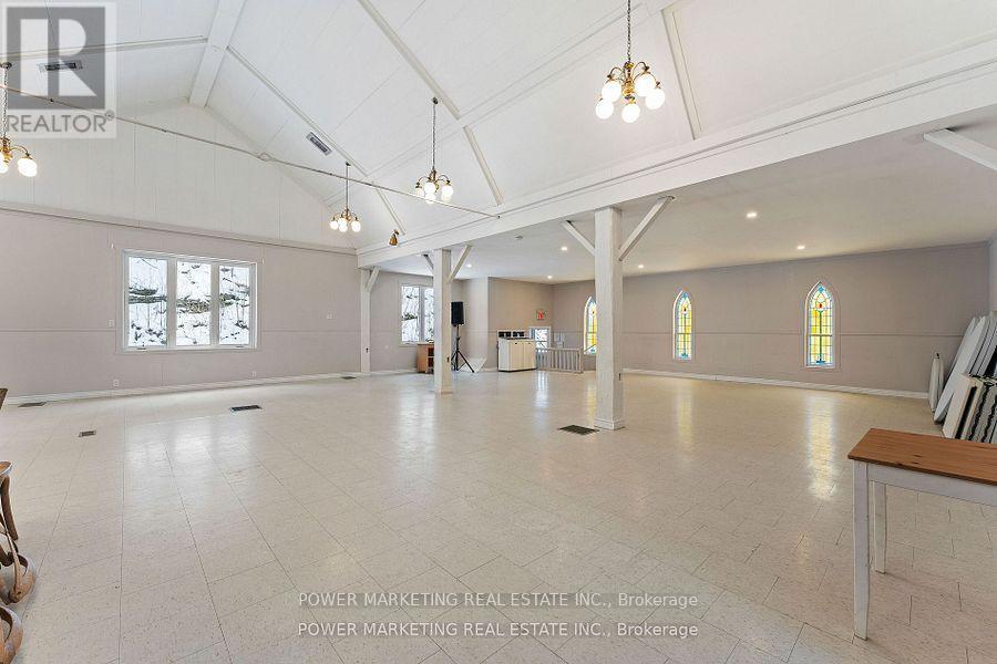 2476 Old Montreal Road, Ottawa, ON