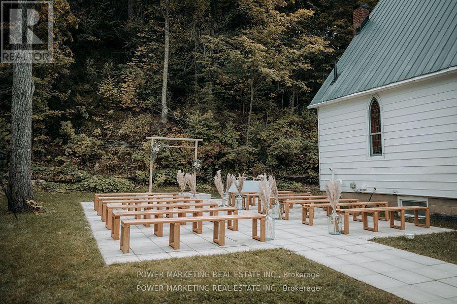 2476 Old Montreal Road, Ottawa, ON