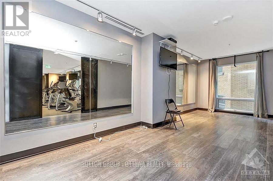 1102 - 428 Sparks Street, Ottawa, ON - Indoor Photo Showing Other Room