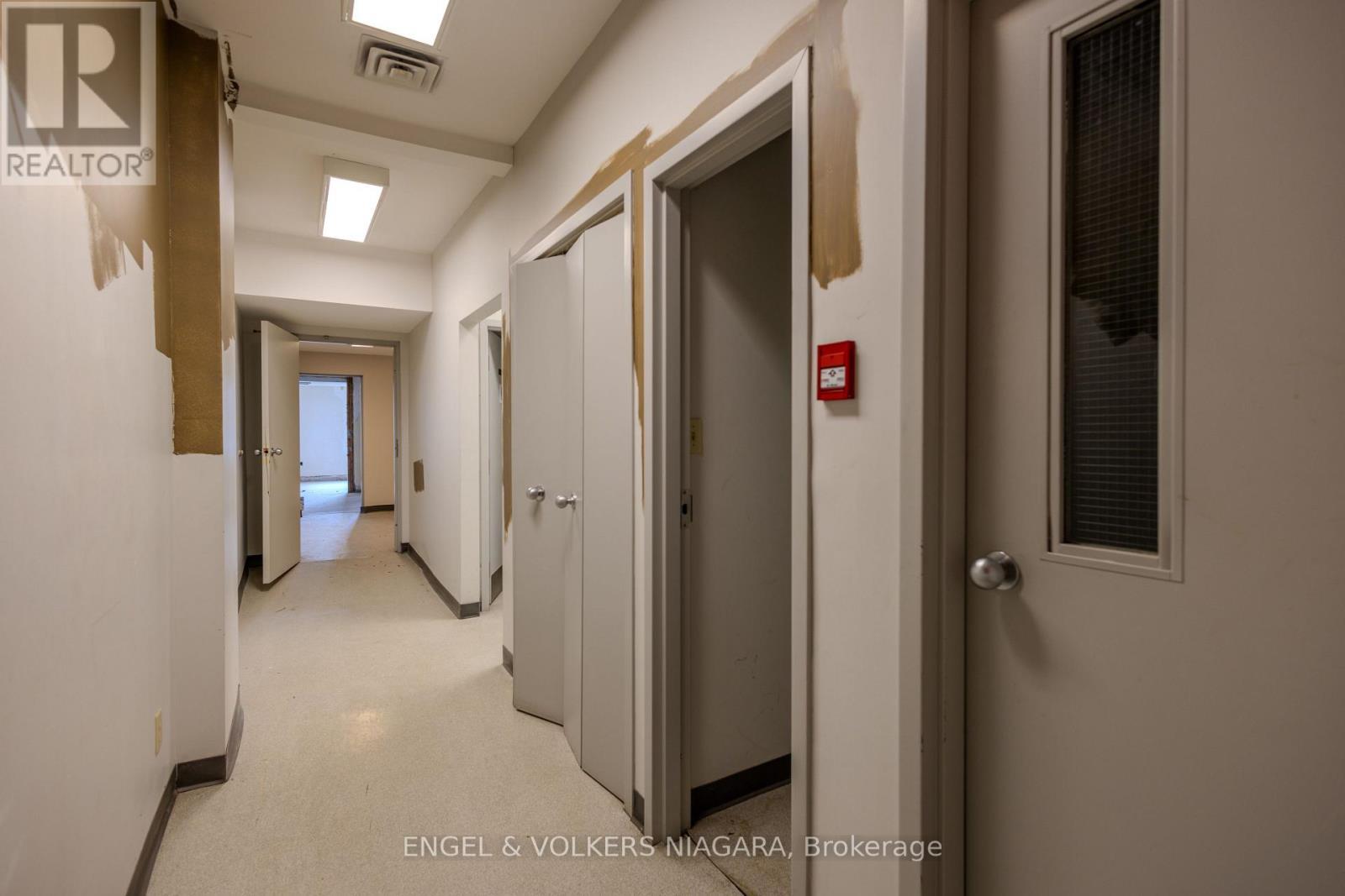 4796 Victoria Avenue, Niagara Falls (Downtown), ON