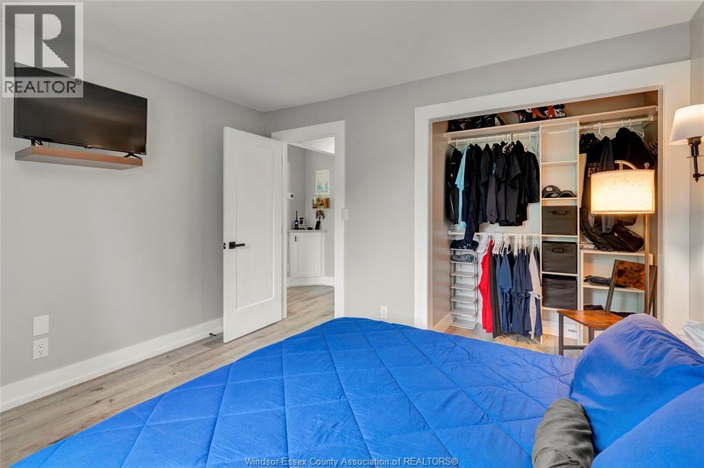 44 Robson Road Unit# 216, Leamington, ON - Indoor Photo Showing Bedroom