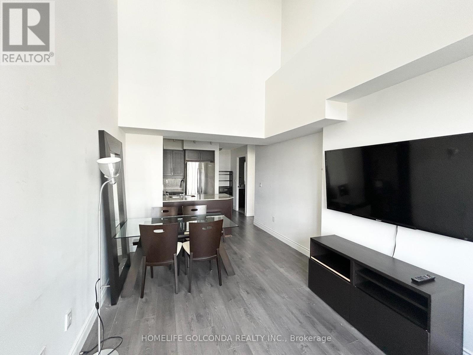 912 - 65 East Liberty Street, Toronto, ON - Indoor