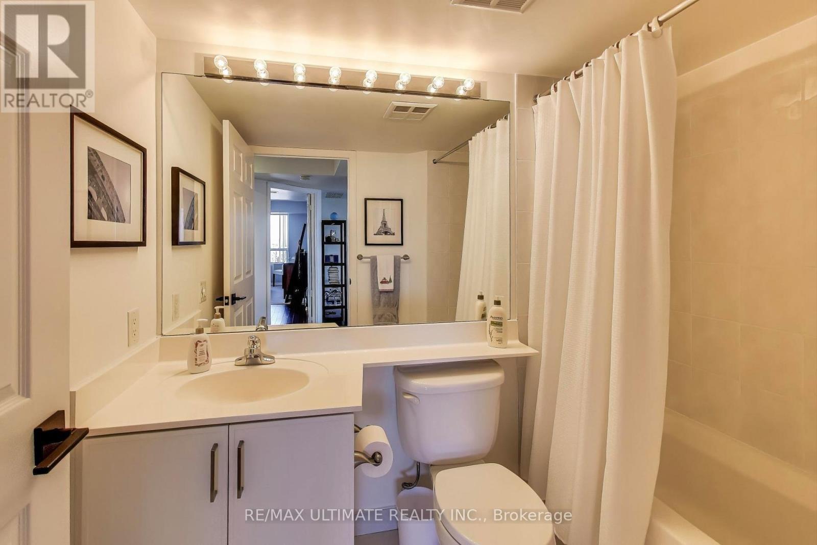 2805 - 153 Beecroft Road, Toronto, ON - Indoor Photo Showing Bathroom