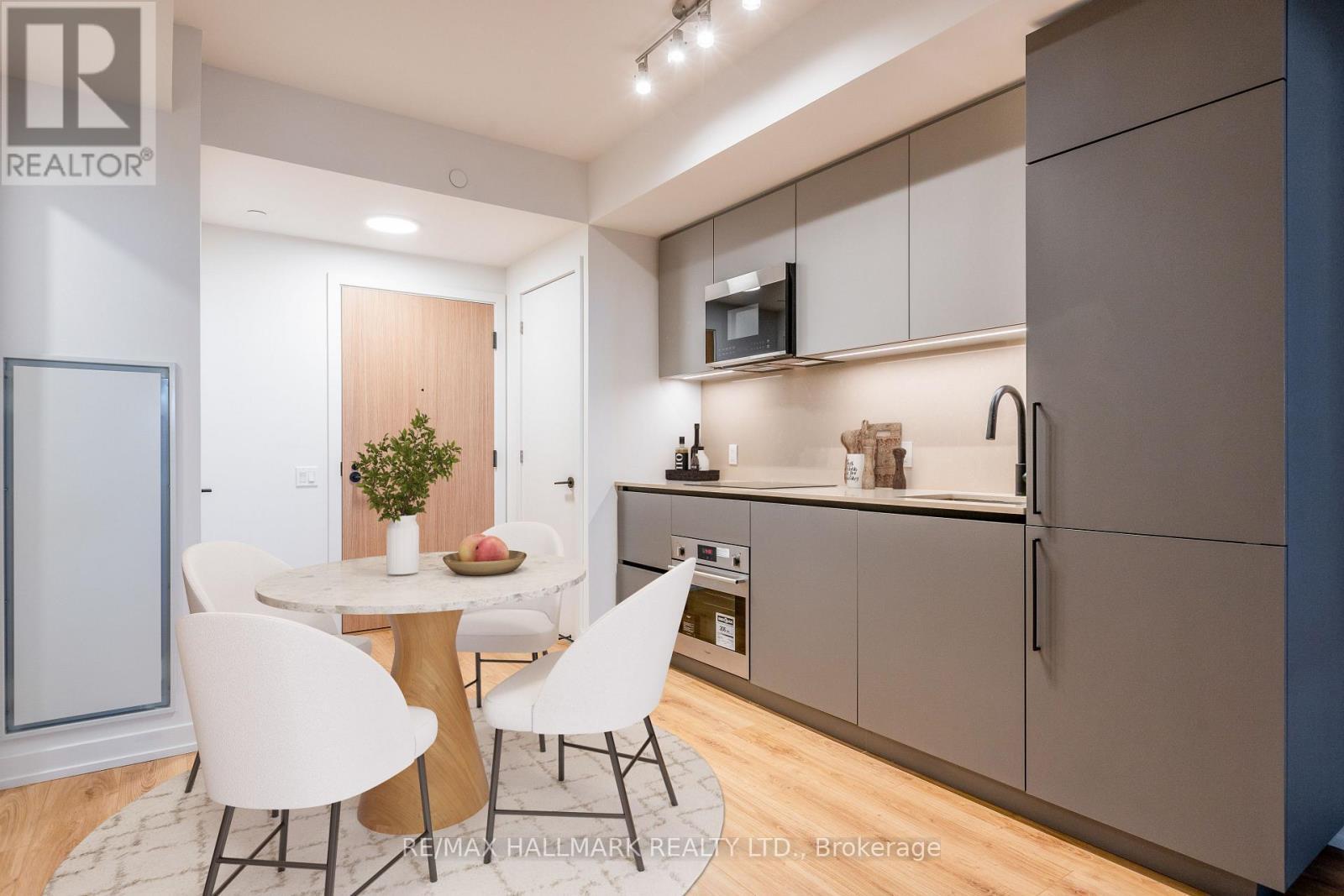 516 - 35 Parliament Street, Toronto, ON - Indoor Photo Showing Dining Room