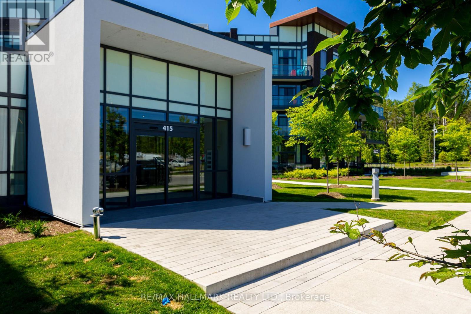 321 - 415 Sea Ray Avenue, Innisfil, ON - Outdoor With Balcony