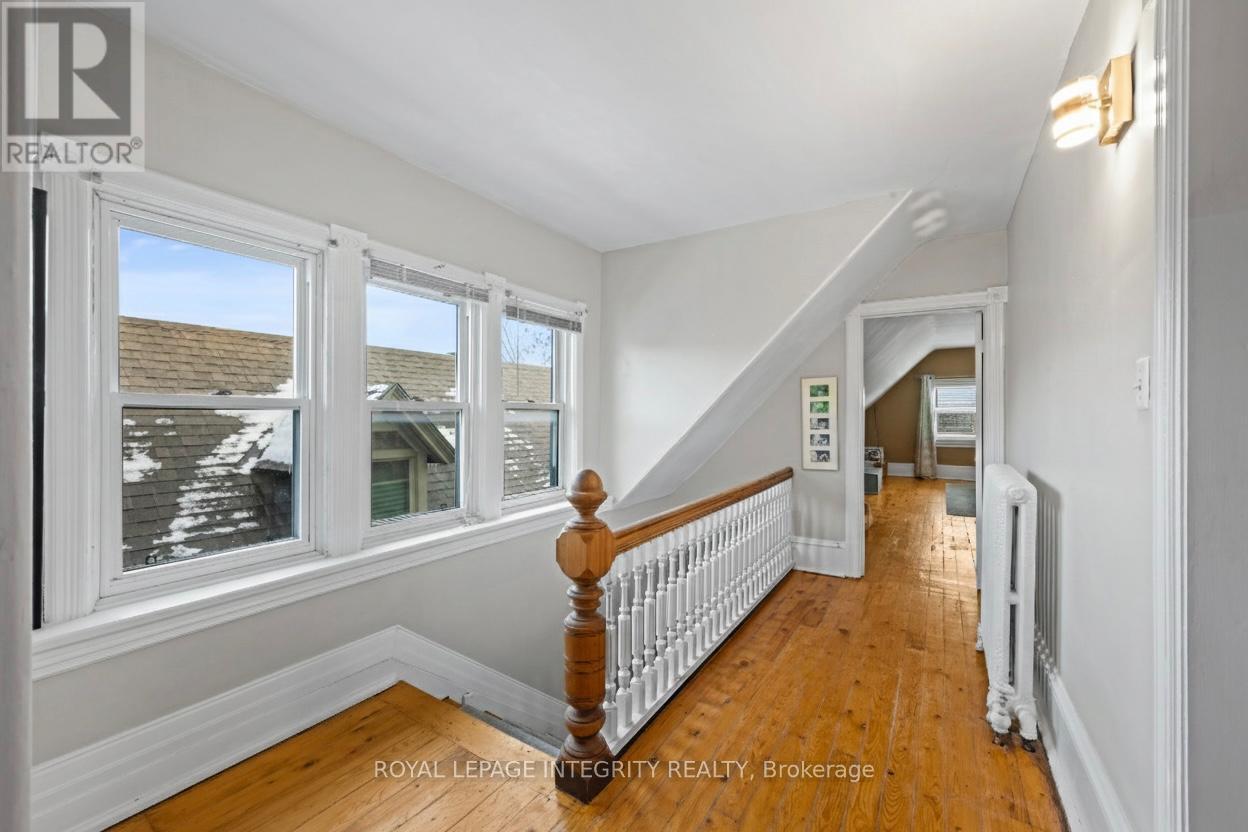 3rd floor hallway - 553 Gilmour Street, Ottawa, ON - Indoor Photo Showing Other Room