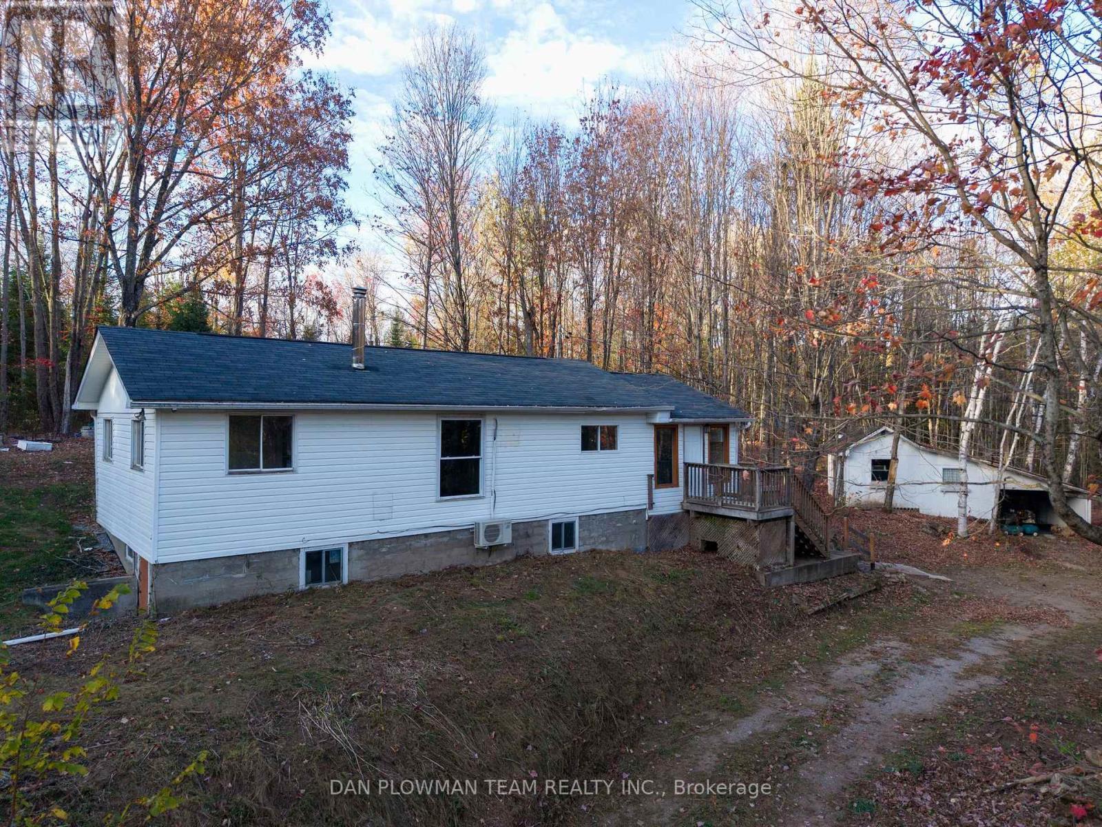 1919 Irondale Road, Highlands East, ON - Outdoor