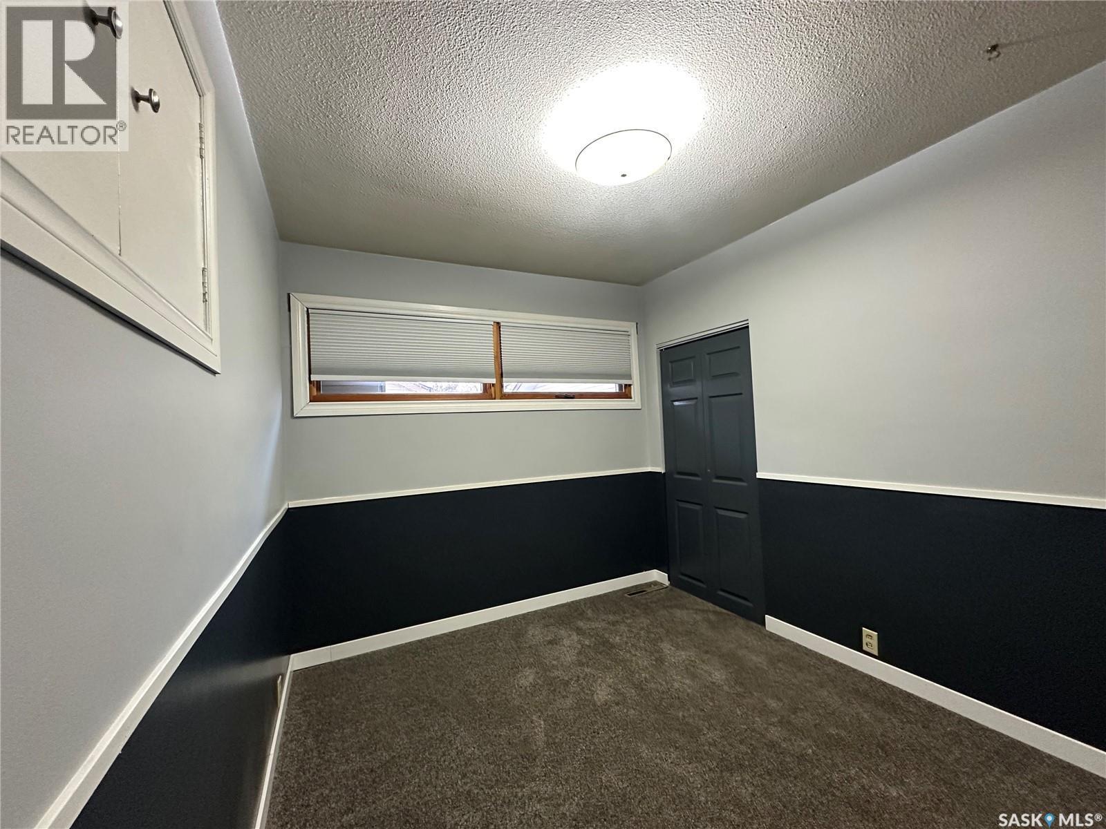 801 5Th Avenue, Whitewood, SK - Indoor Photo Showing Other Room