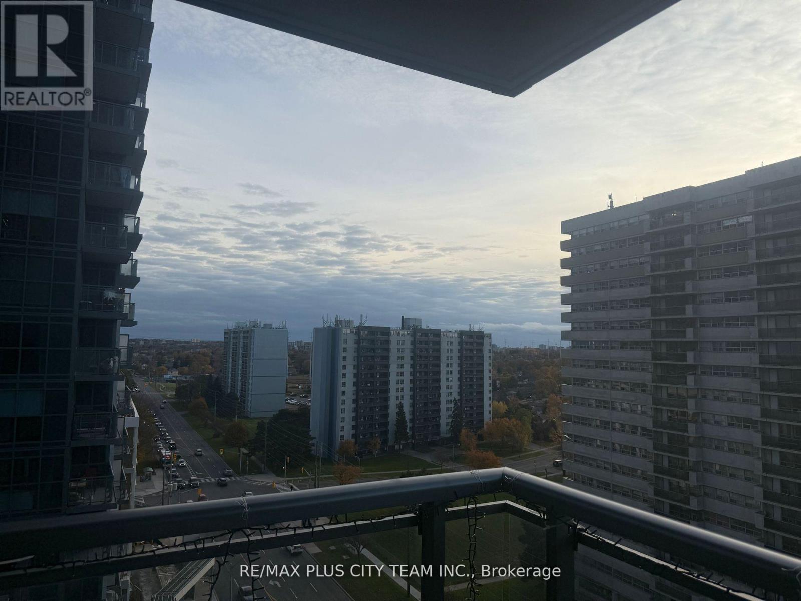 1202 - 30 Meadowglen Place, Toronto, ON - Outdoor With View