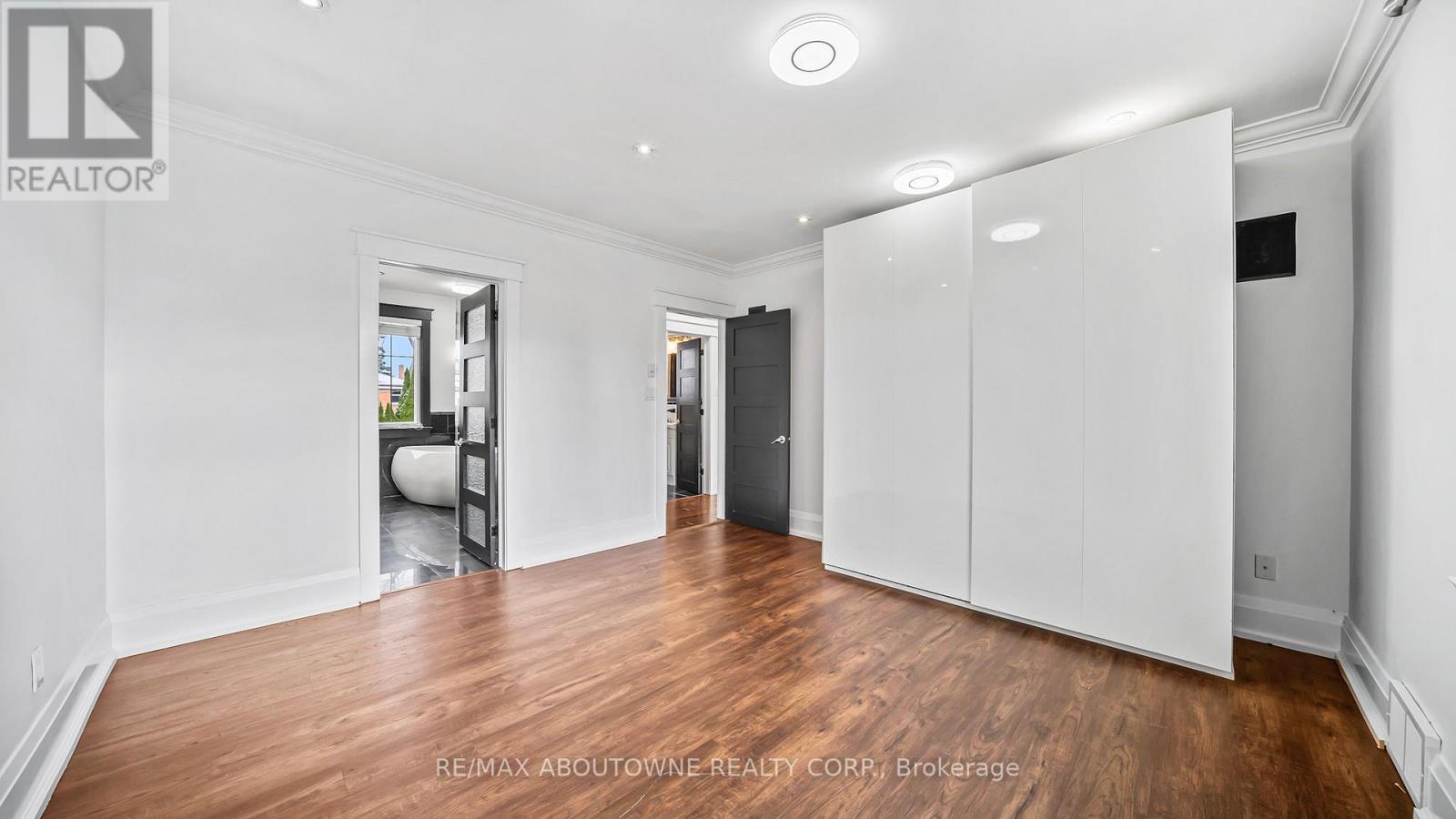 231 Woodale Avenue, Oakville, ON - Indoor Photo Showing Other Room