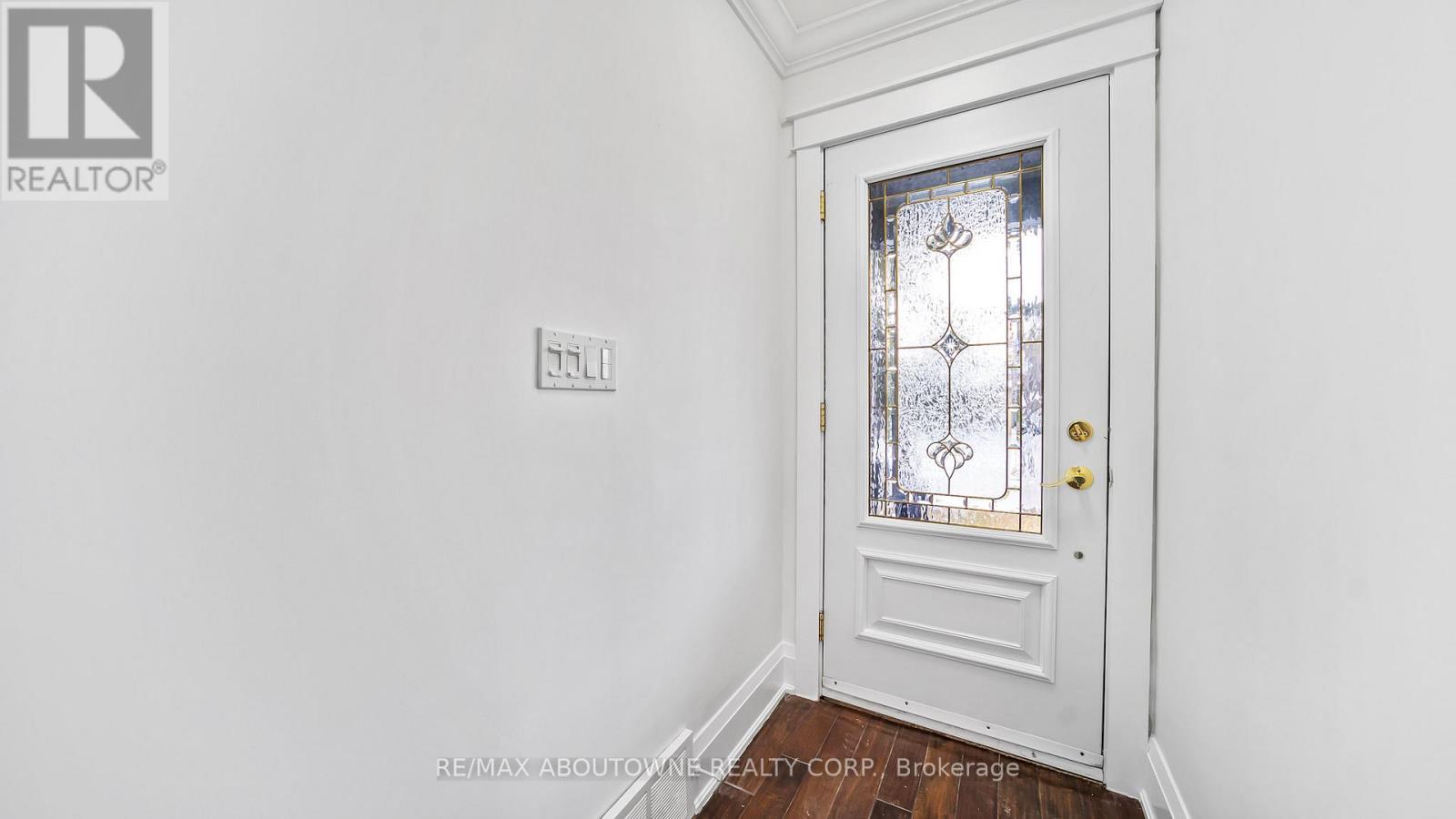 231 Woodale Avenue, Oakville, ON - Indoor Photo Showing Other Room