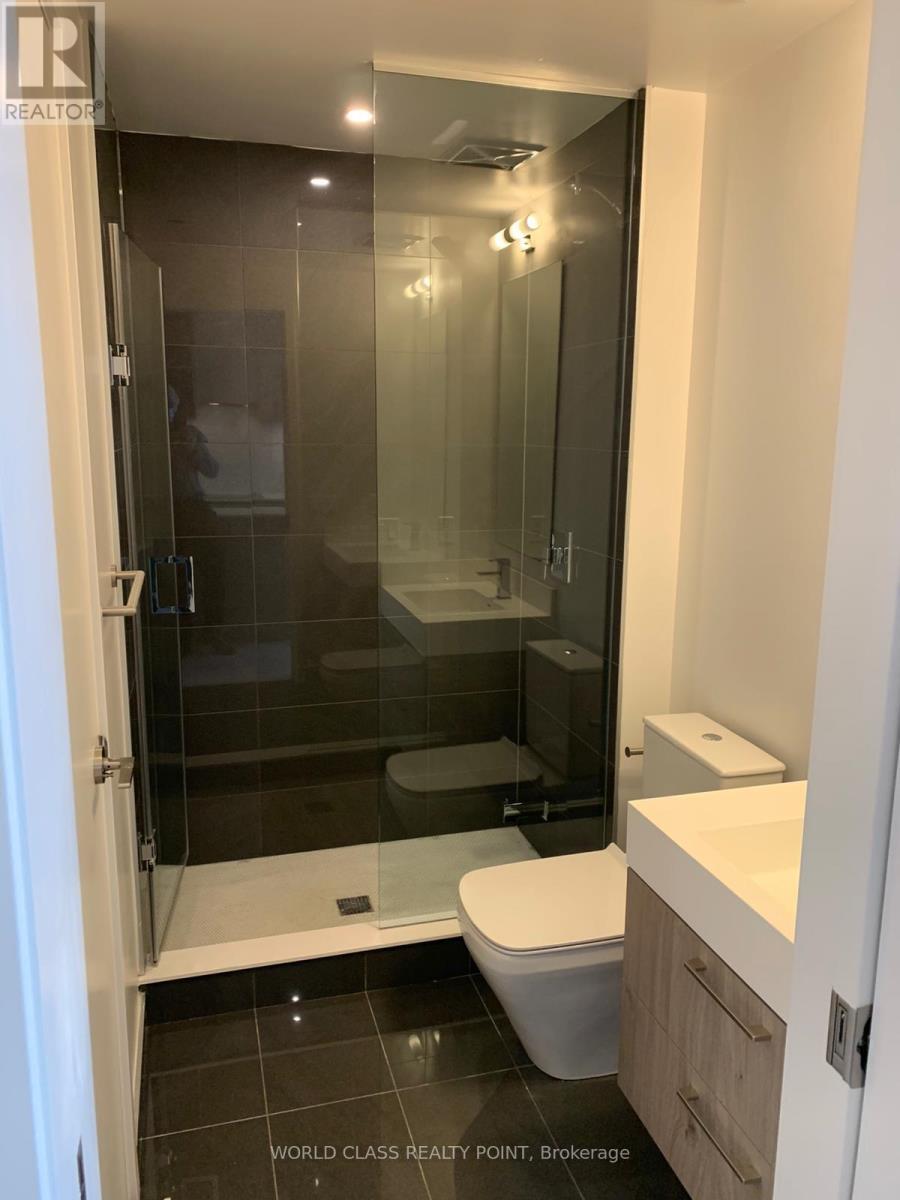 2712 - 1 Yorkville Avenue, Toronto, ON - Indoor Photo Showing Bathroom