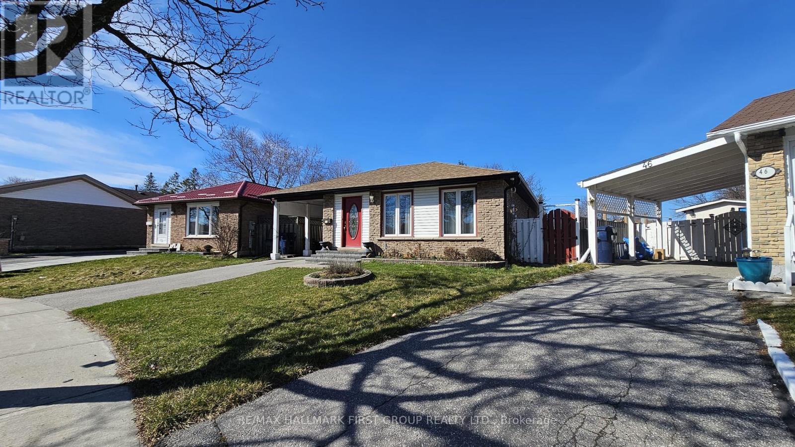 Main - 44 Loradeen Crescent, Toronto, ON - Outdoor