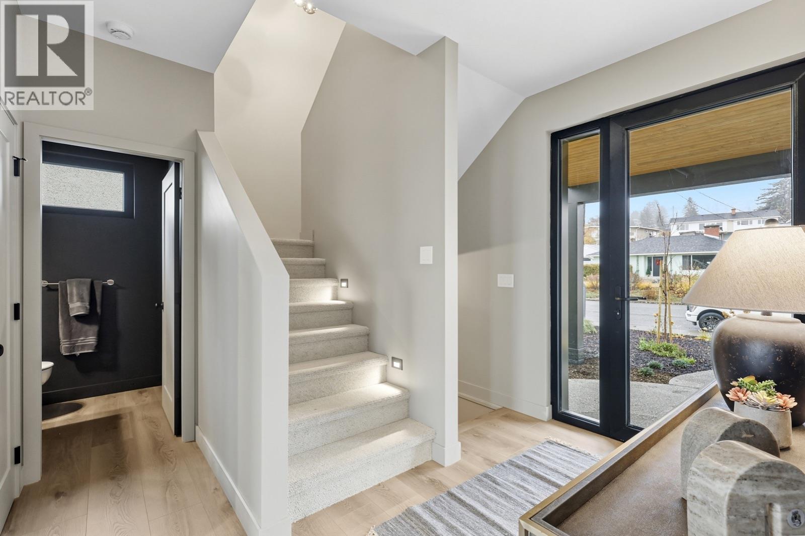 614 Cowan Street, Kamloops, BC - Indoor Photo Showing Other Room