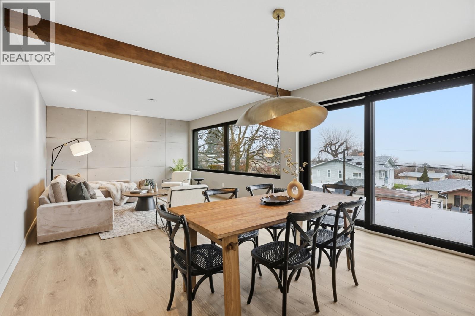 614 Cowan Street, Kamloops, BC - Indoor Photo Showing Dining Room
