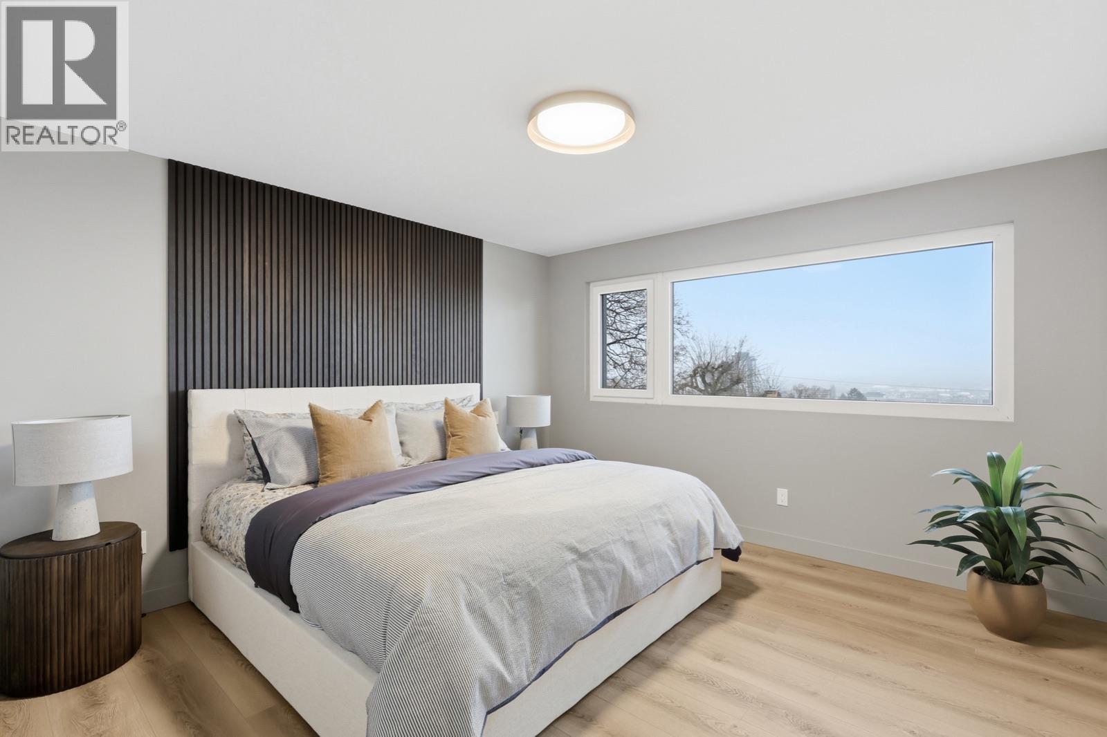 614 Cowan Street, Kamloops, BC - Indoor Photo Showing Bedroom