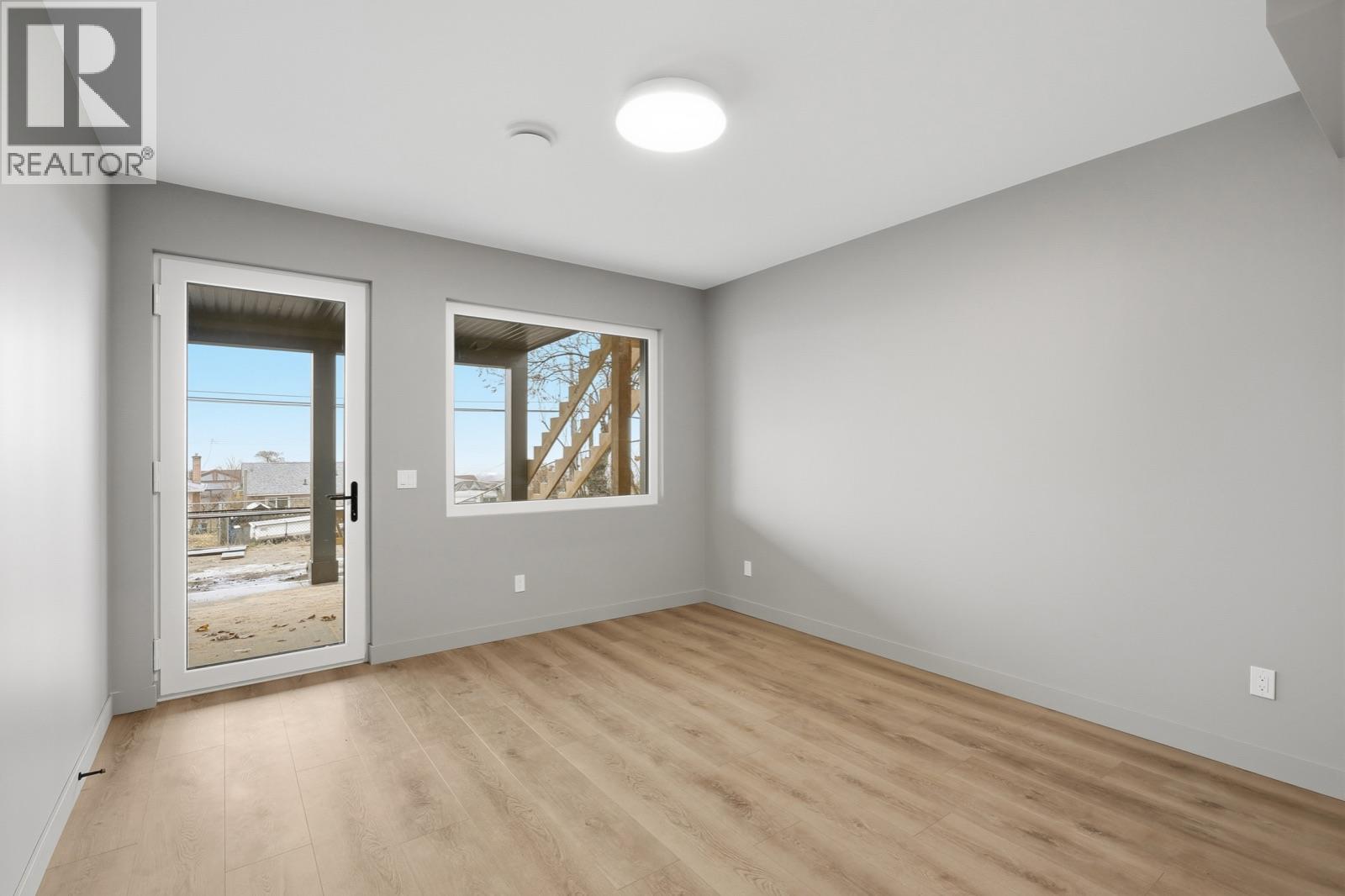 614 Cowan Street, Kamloops, BC - Indoor Photo Showing Other Room