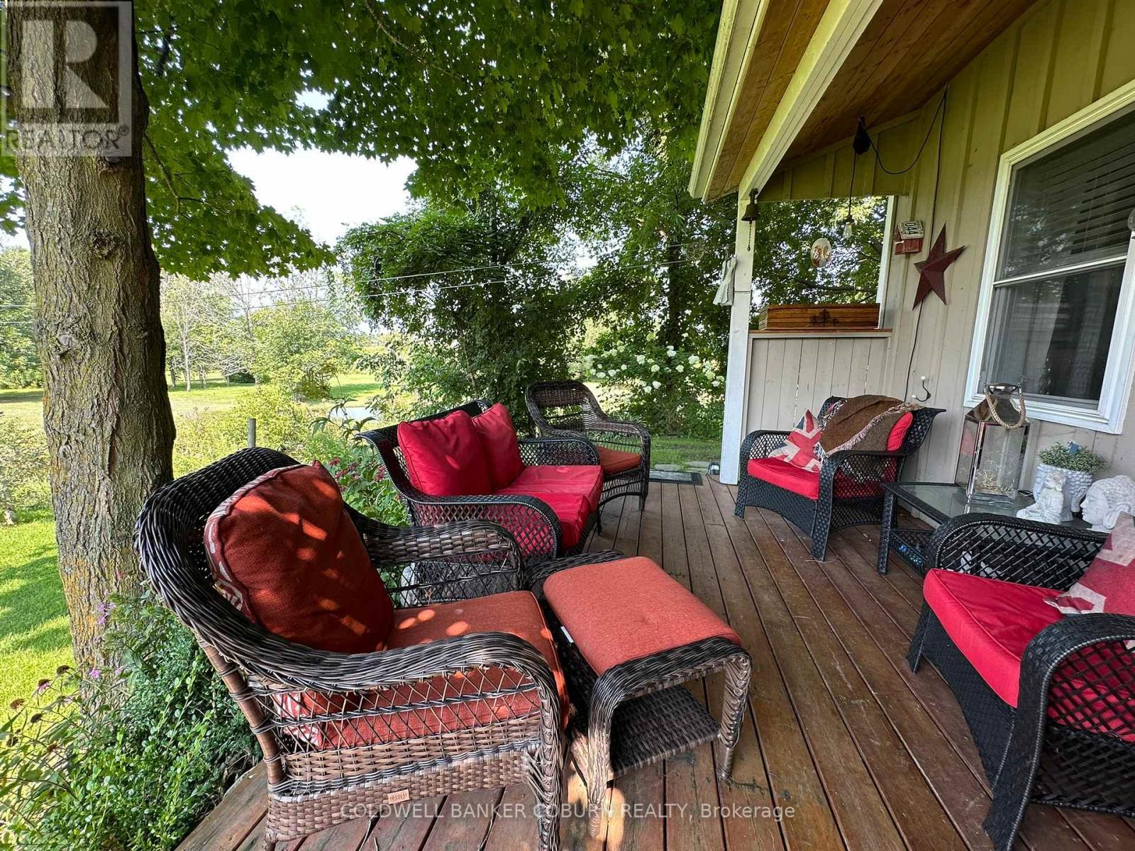 Peaceful deck off the side of the house. - 628 Pittston Road, Edwardsburgh/Cardinal, ON - Outdoor With Deck Patio Veranda With Exterior