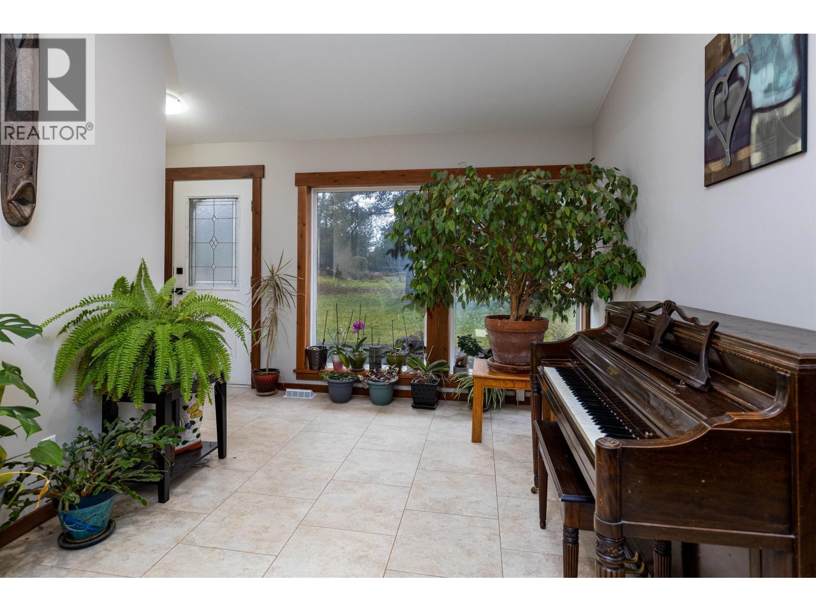 5134 Soucie Avenue, Terrace, BC - Indoor Photo Showing Other Room
