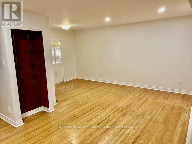 2 - 100 George Henry Boulevard, Toronto, ON - Indoor Photo Showing Other Room