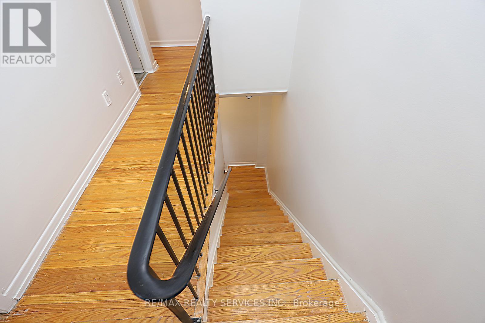 2 - 100 George Henry Boulevard, Toronto, ON - Indoor Photo Showing Other Room