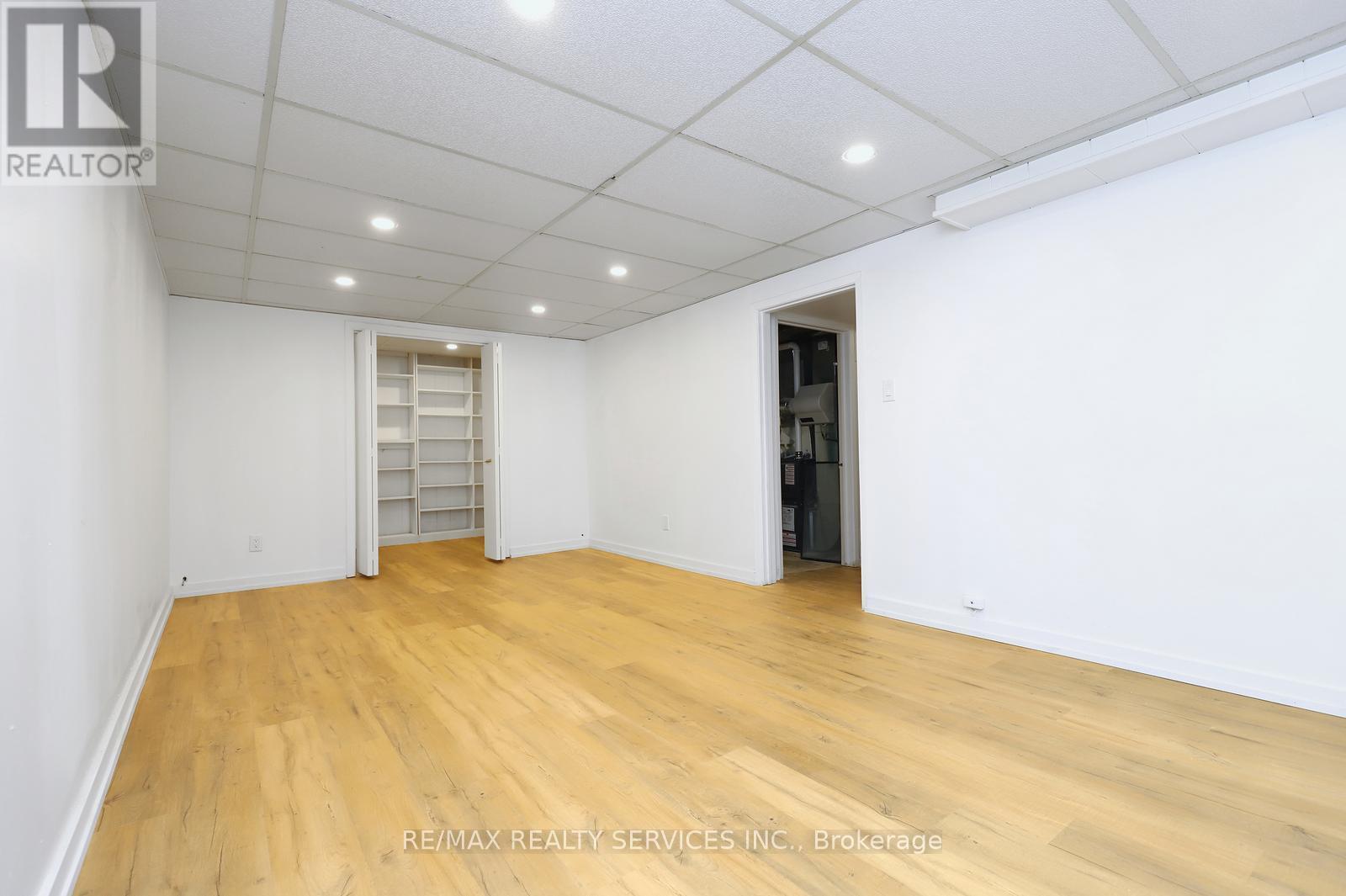 2 - 100 George Henry Boulevard, Toronto, ON - Indoor Photo Showing Other Room