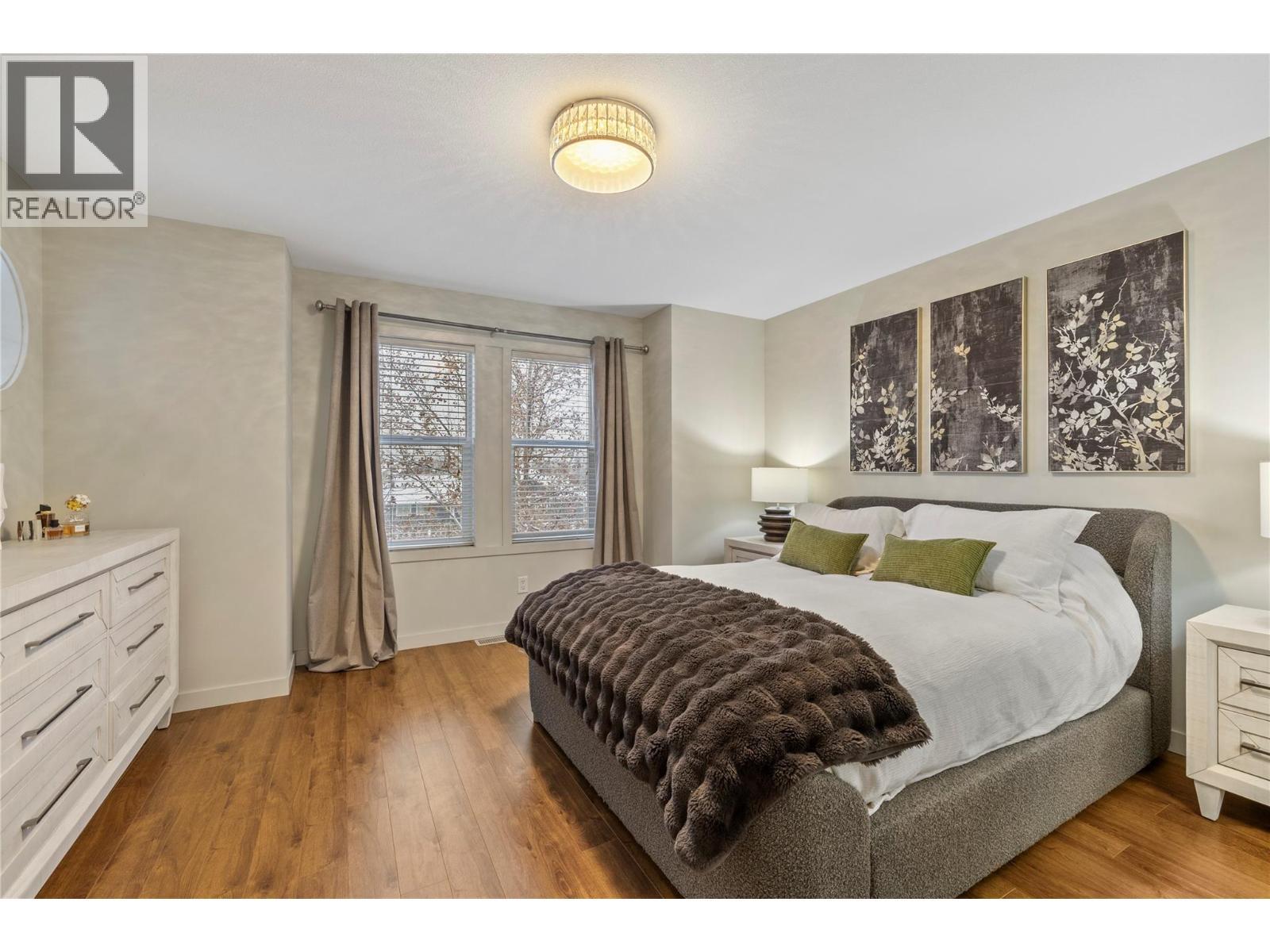 5451 South Perimeter Way, Kelowna, BC - Indoor Photo Showing Bedroom