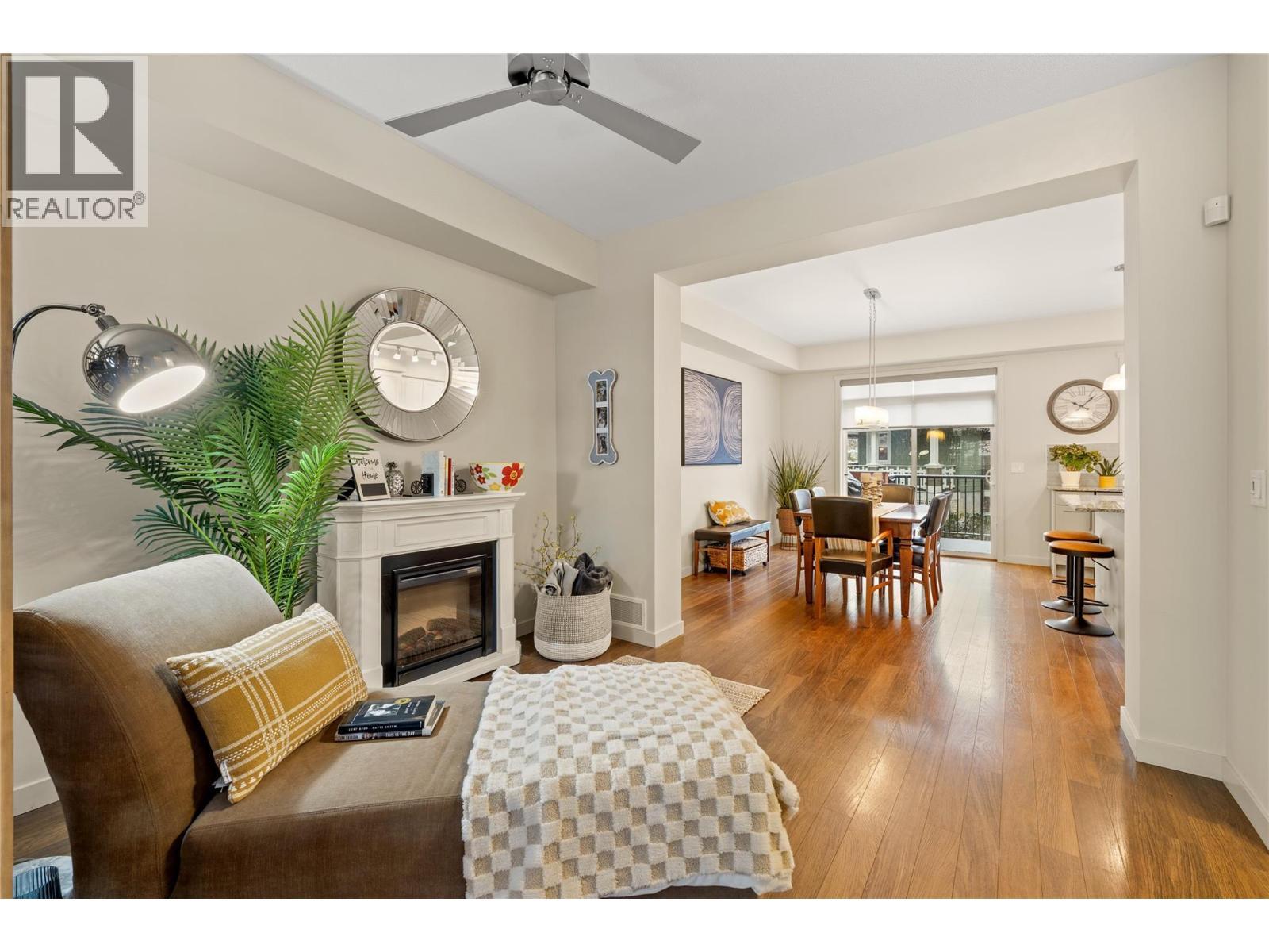 5451 South Perimeter Way, Kelowna, BC - Indoor Photo Showing Living Room With Fireplace