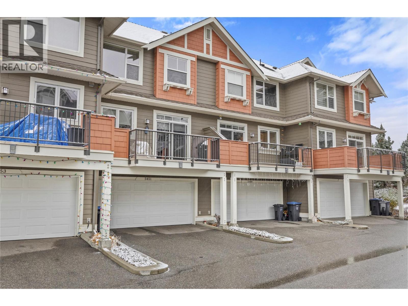 5451 South Perimeter Way, Kelowna, BC - Outdoor With Facade