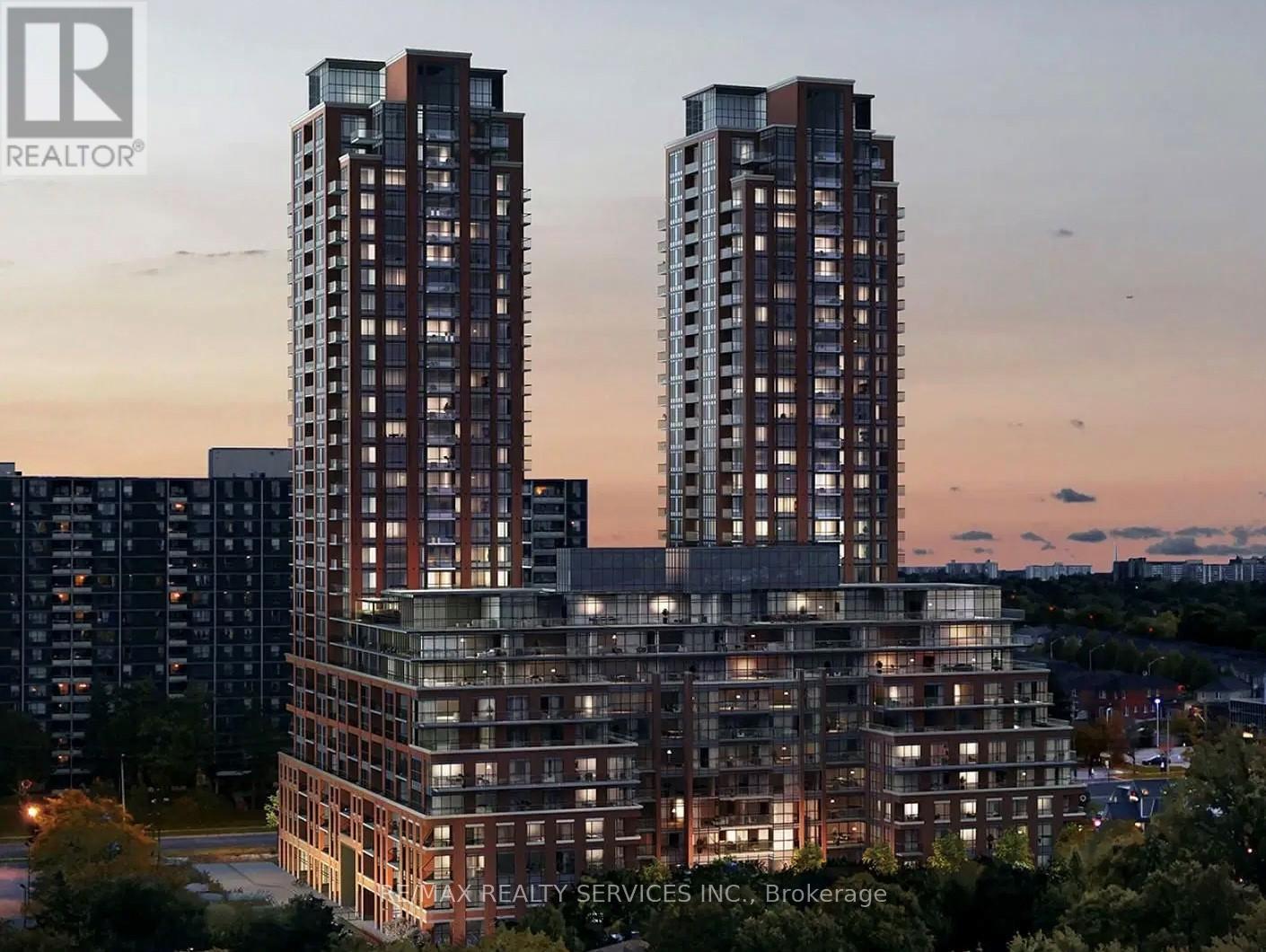 925 - 3270 Sheppard Avenue E, Toronto, ON - Outdoor With Facade