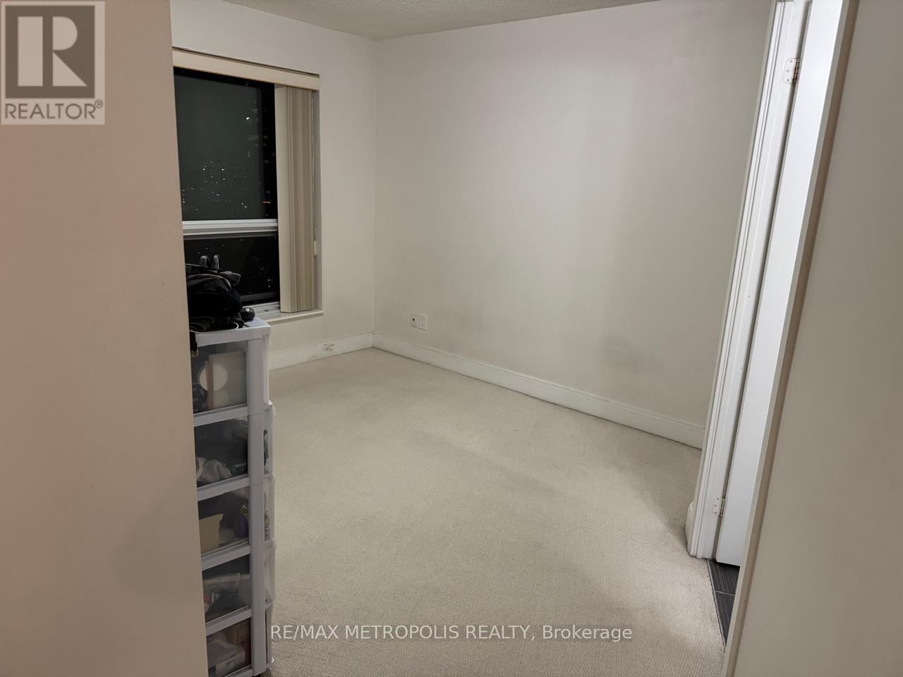 2622 - 135 Village Green Square, Toronto, ON - Indoor Photo Showing Other Room