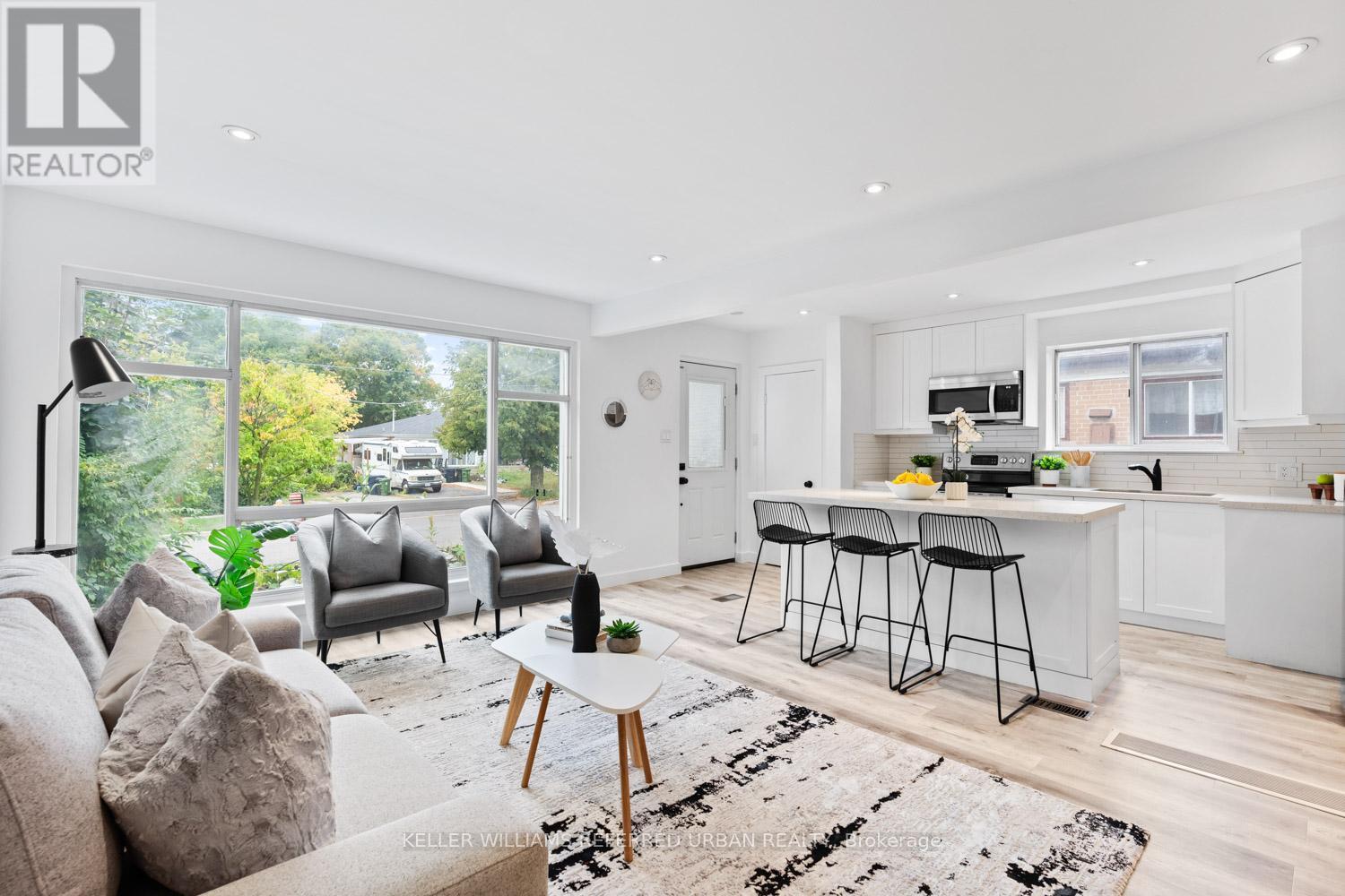 73 Trinnell Boulevard, Toronto, ON - Indoor