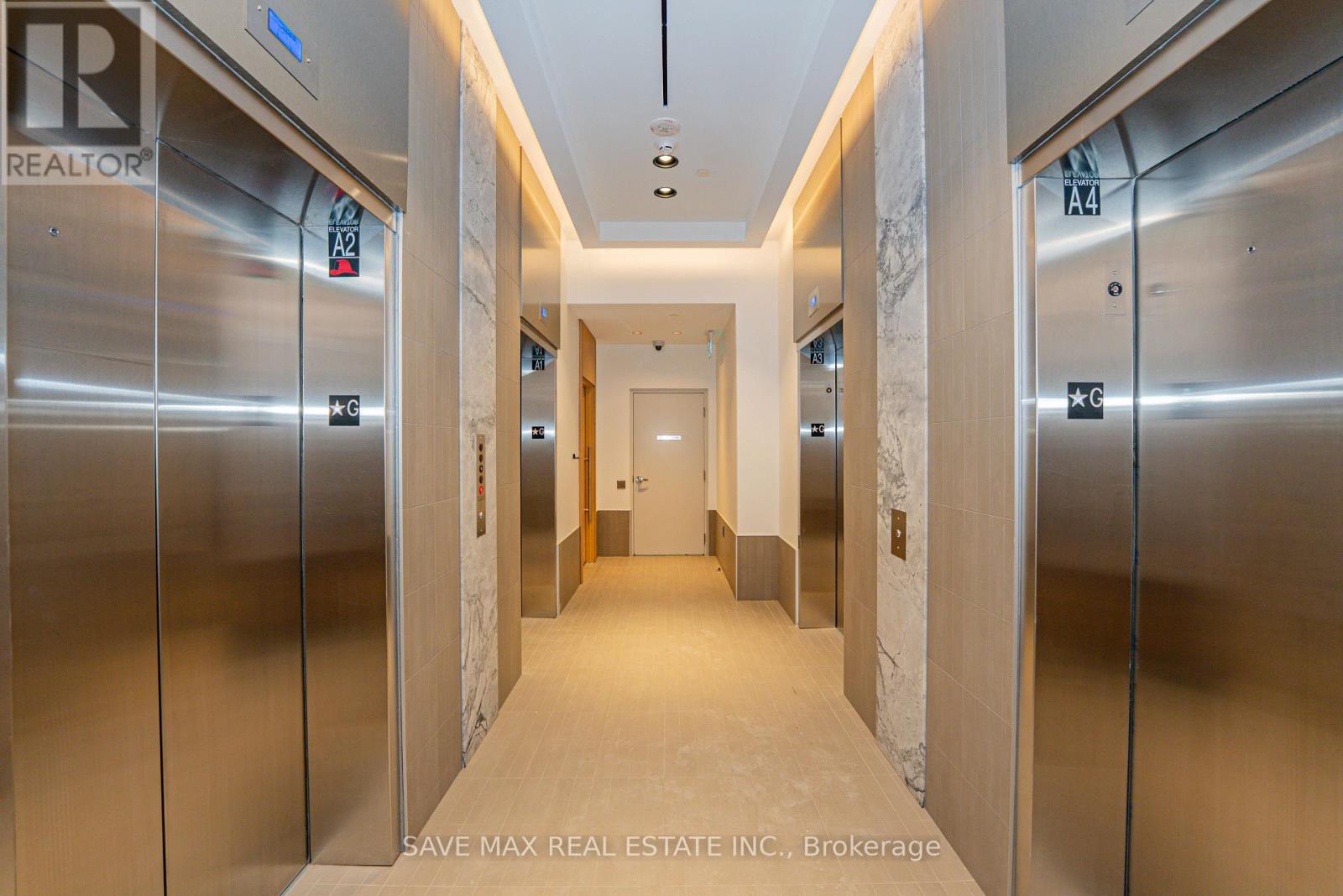 2805 - 395 Square One Drive, Mississauga, ON - Indoor Photo Showing Other Room