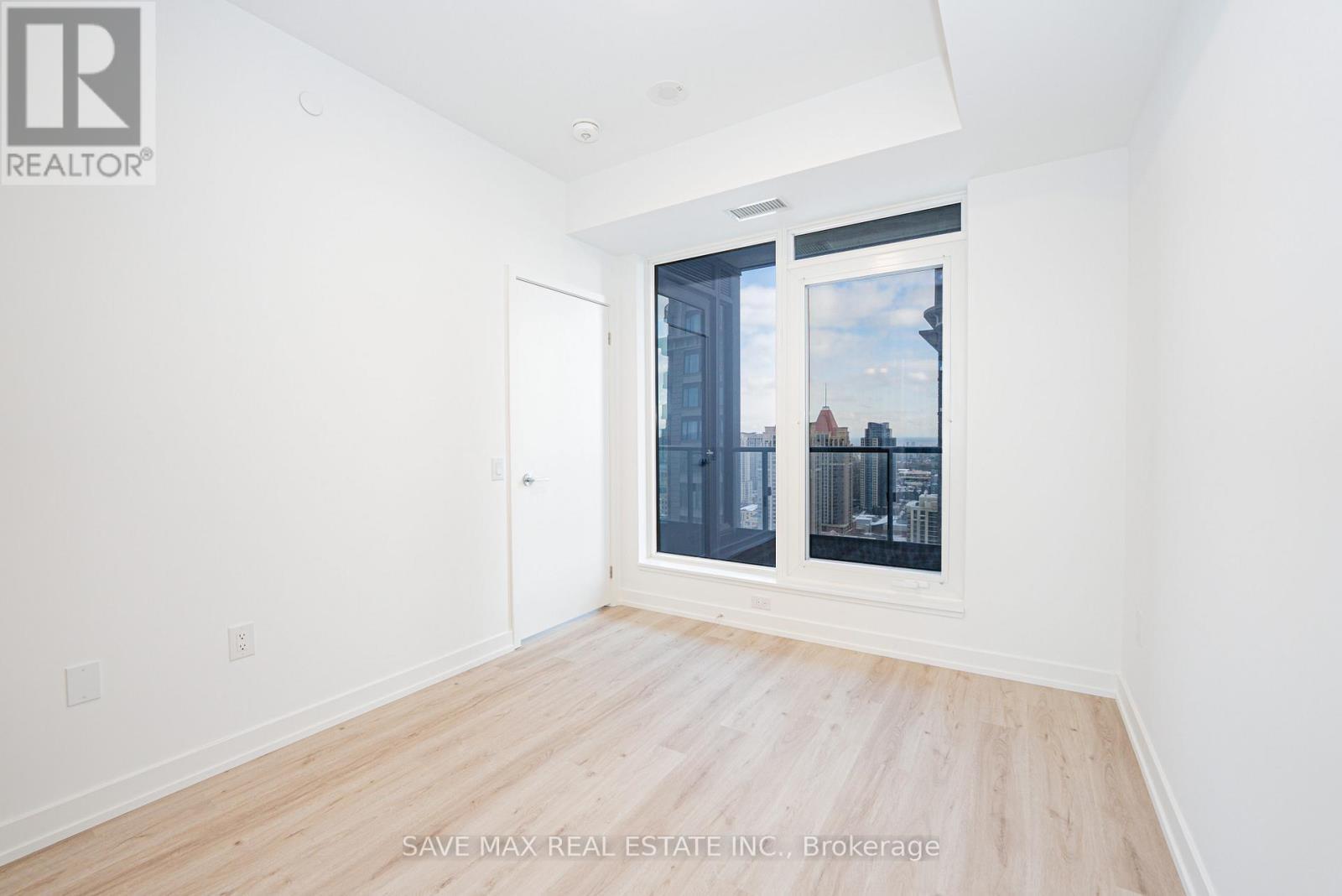 2805 - 395 Square One Drive, Mississauga, ON - Indoor Photo Showing Other Room