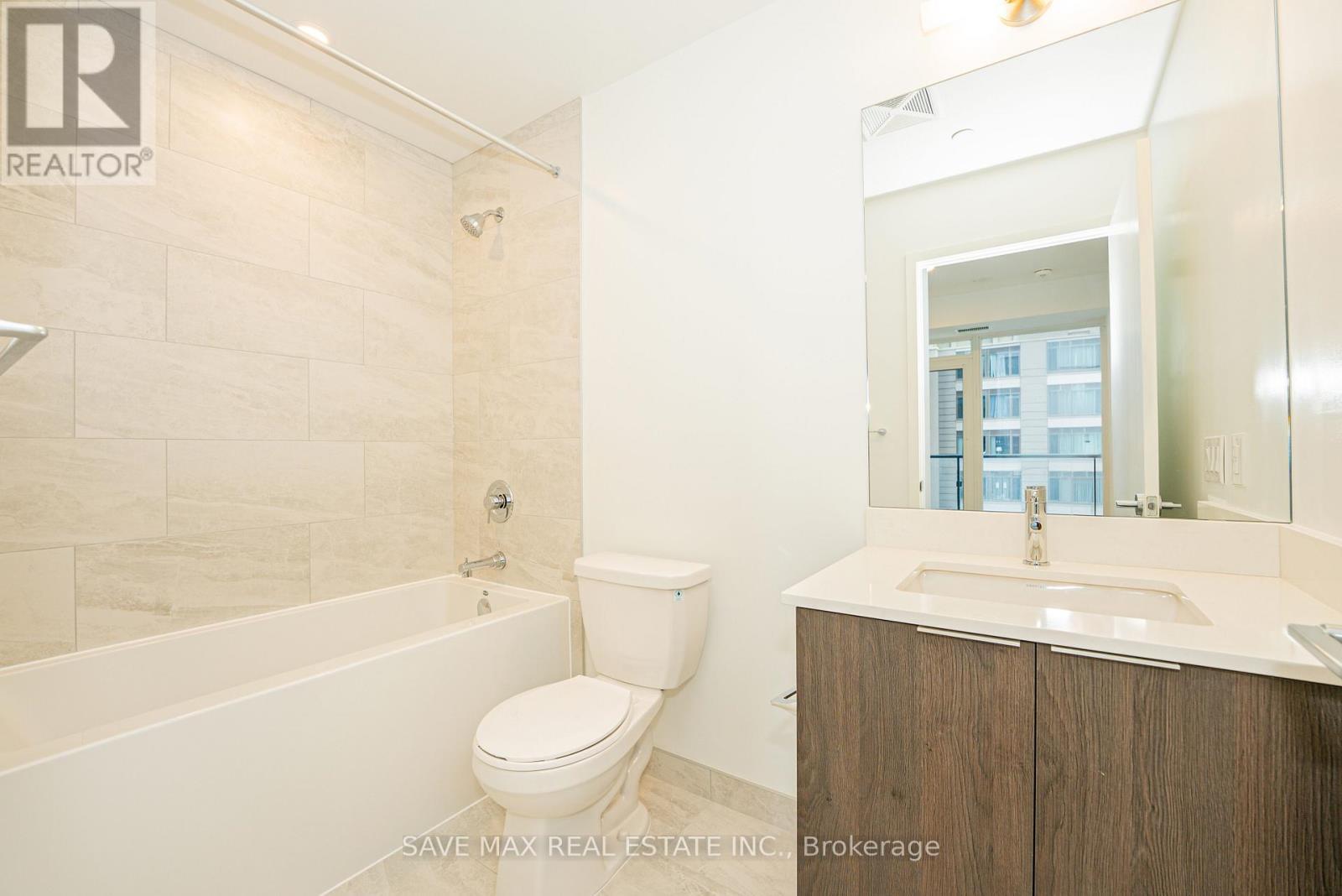2805 - 395 Square One Drive, Mississauga, ON - Indoor Photo Showing Bathroom