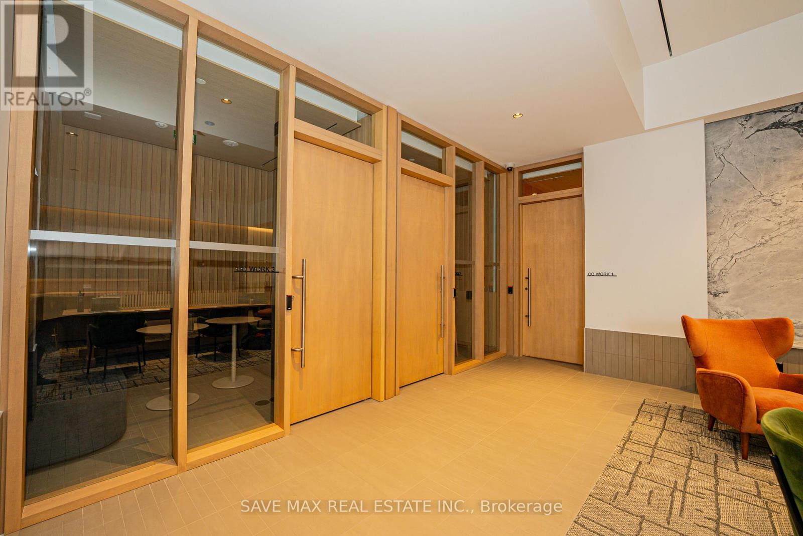 2805 - 395 Square One Drive, Mississauga, ON - Indoor Photo Showing Other Room